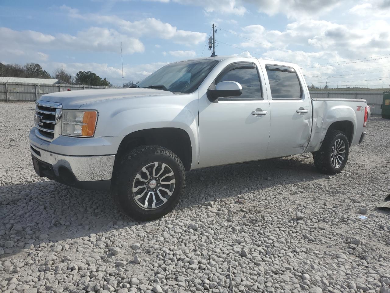2012 GMC Sierra - Image 1