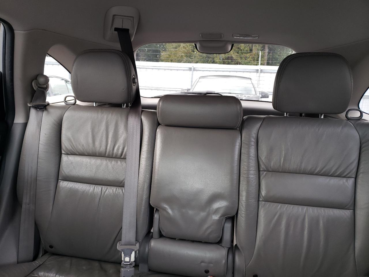 2010 Honda CR-V - Image 10