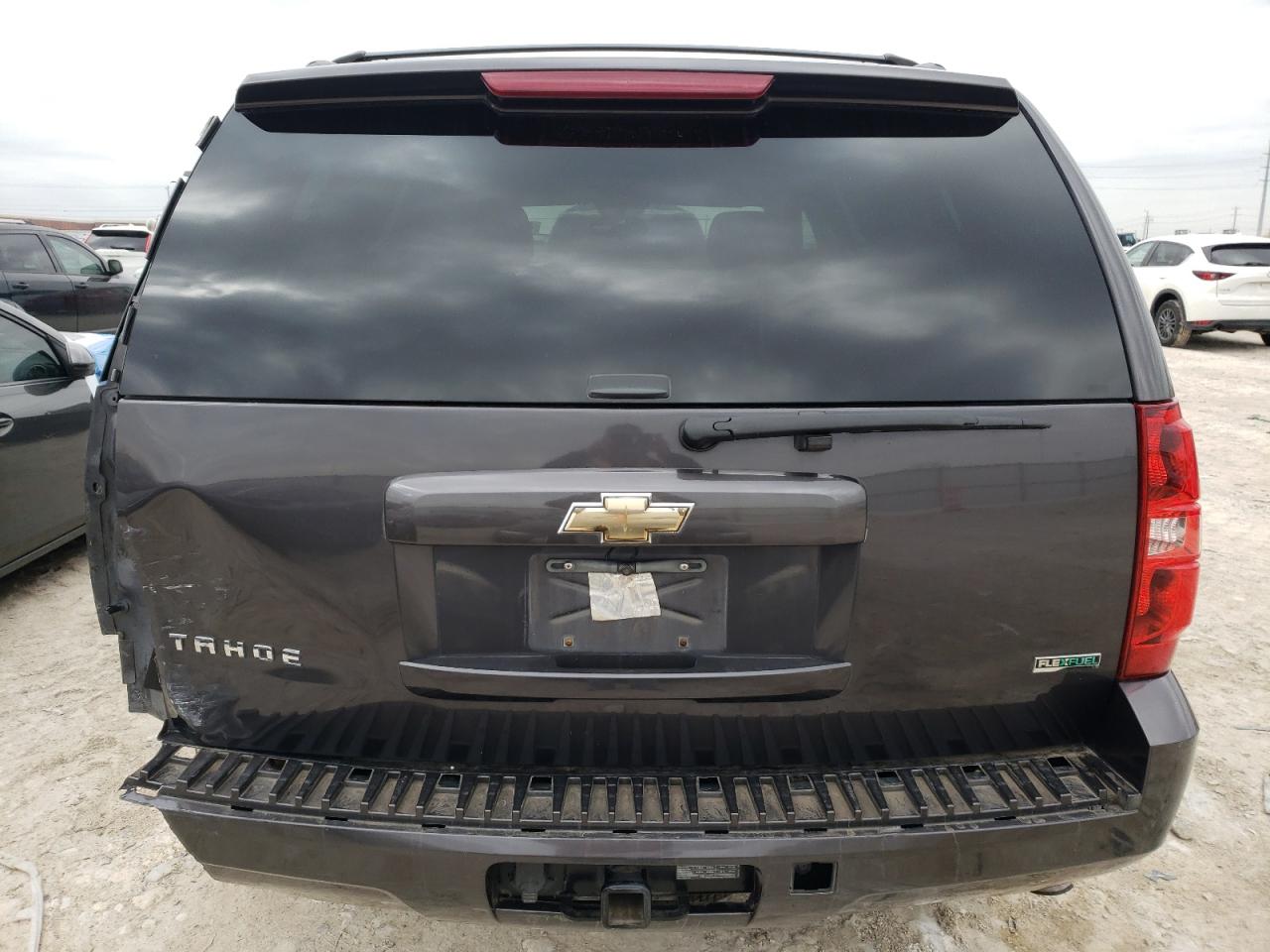 2011 Chevrolet Tahoe - Image 6
