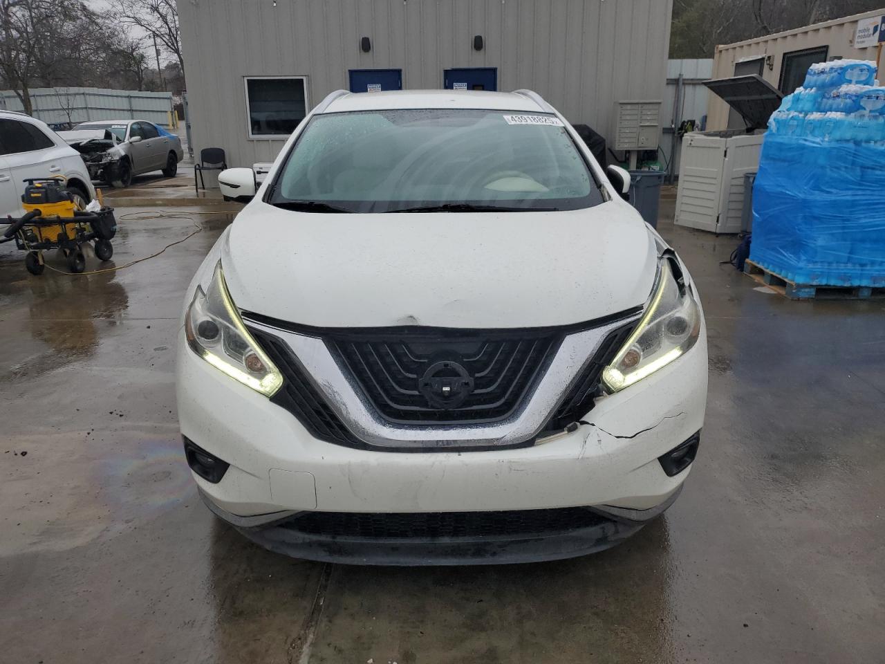 2017 Nissan Murano - Image 5