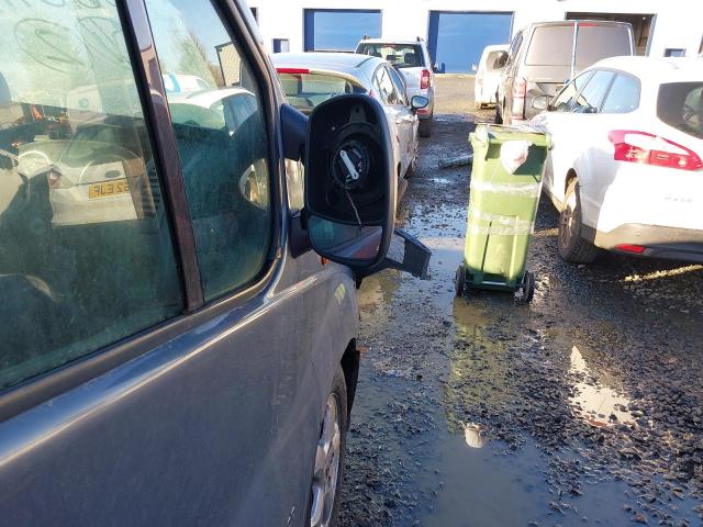 2013 VAUXHALL VIVARO 290