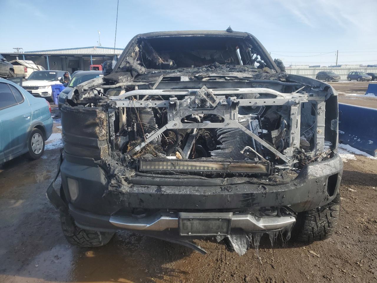 3GCUKREC9HG173056 CHEVROLET ALL Models 2017