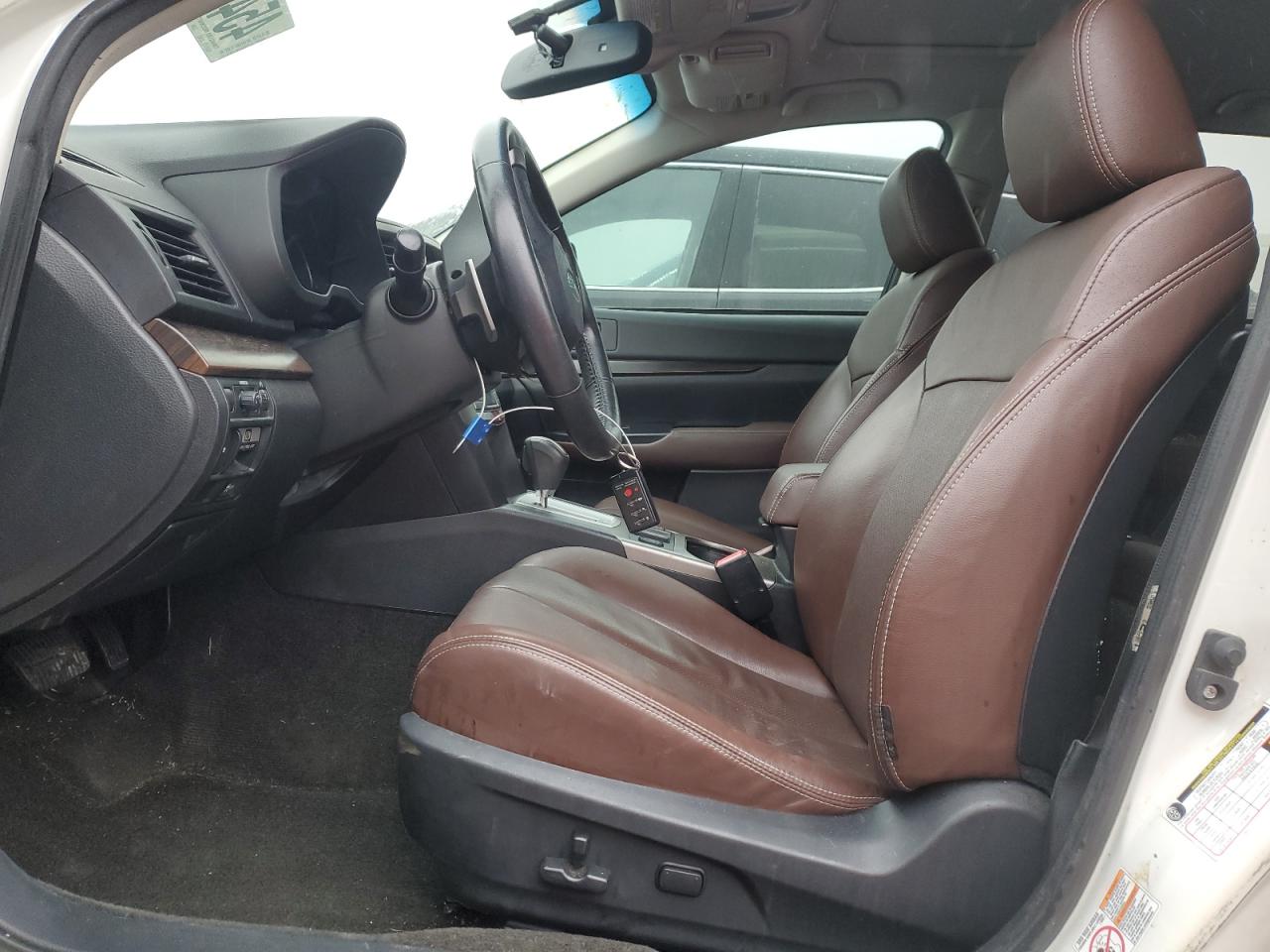 2014 Subaru Outback - Image 7