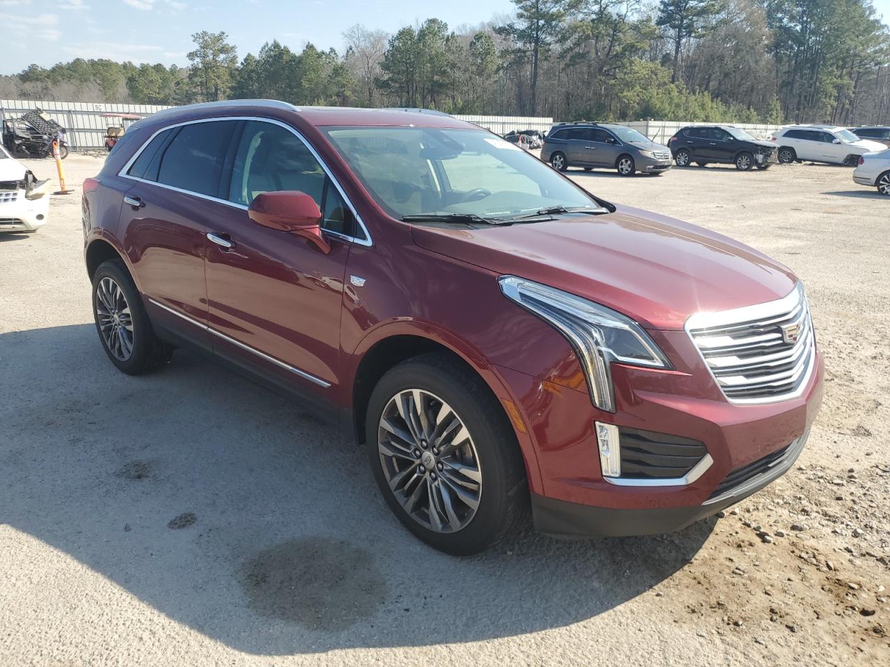 2017 Cadillac XT5 - Image 4