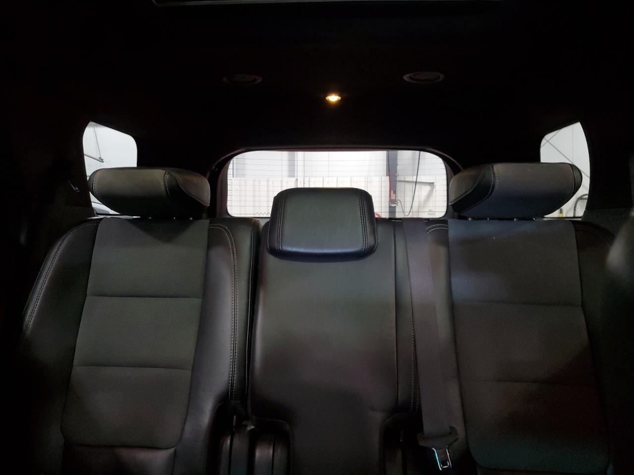 2015 Ford Explorer - Image 10