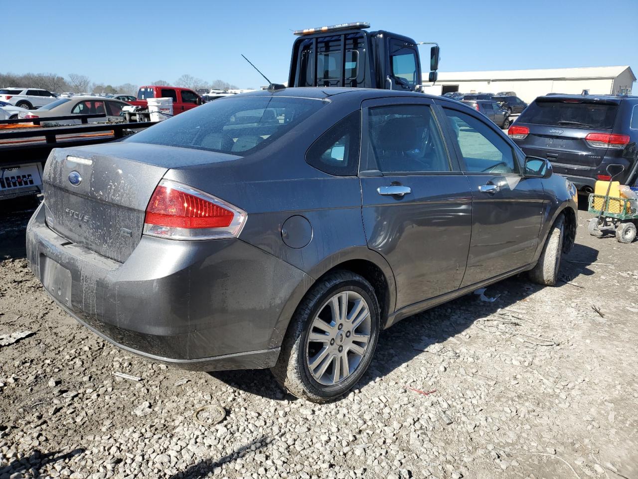 2010 Ford Focus - Image 3