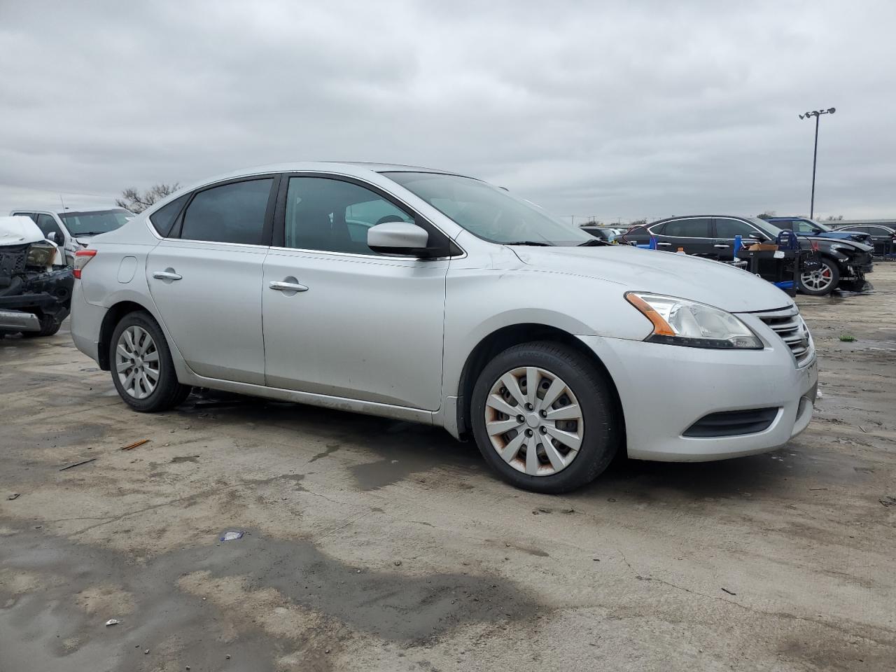 2013 Nissan Sentra - Image 4