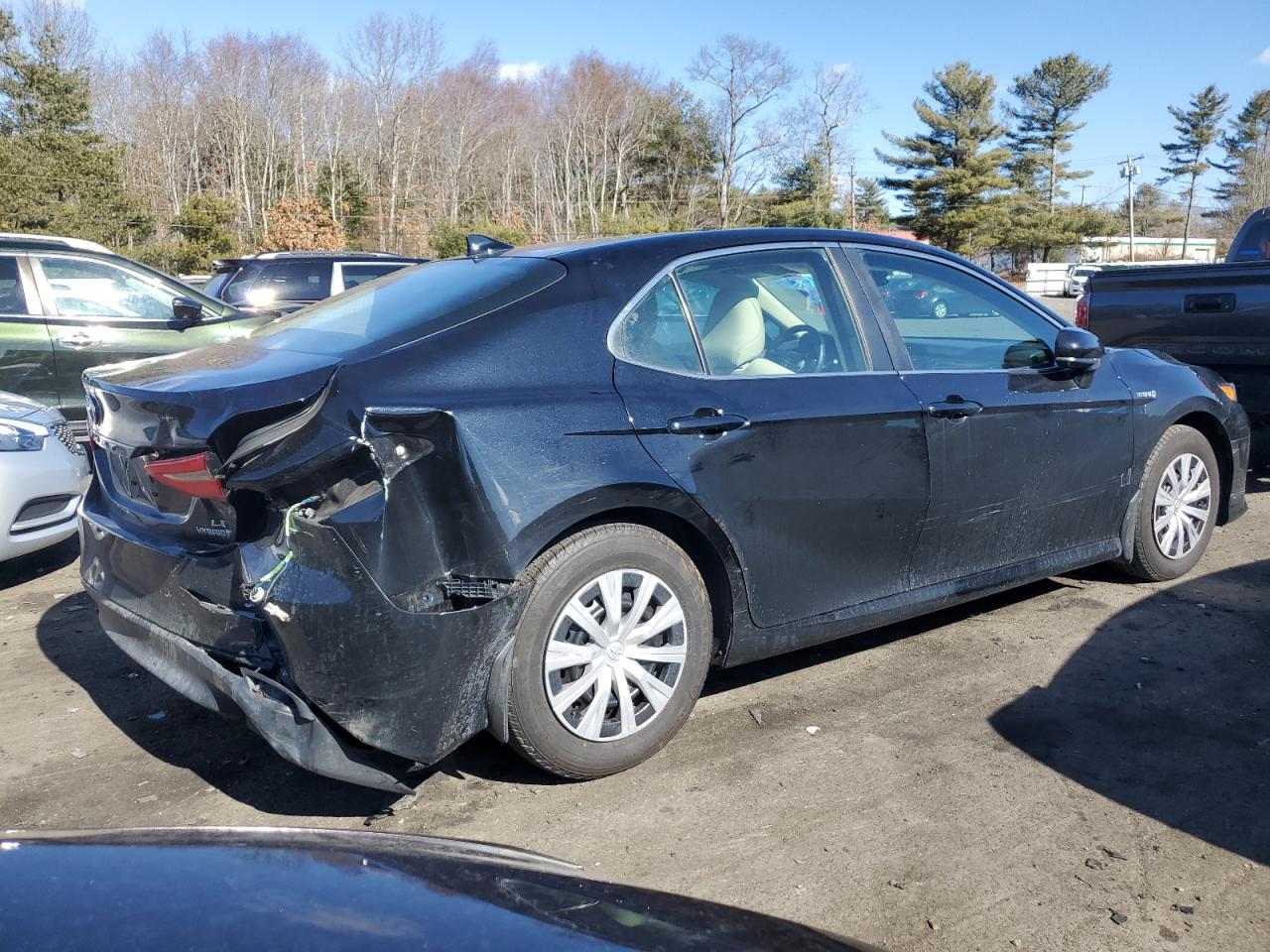 2019 Toyota Camry - Image 3