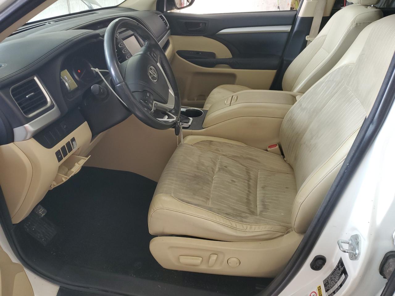 2014 Toyota Highlander - Image 7