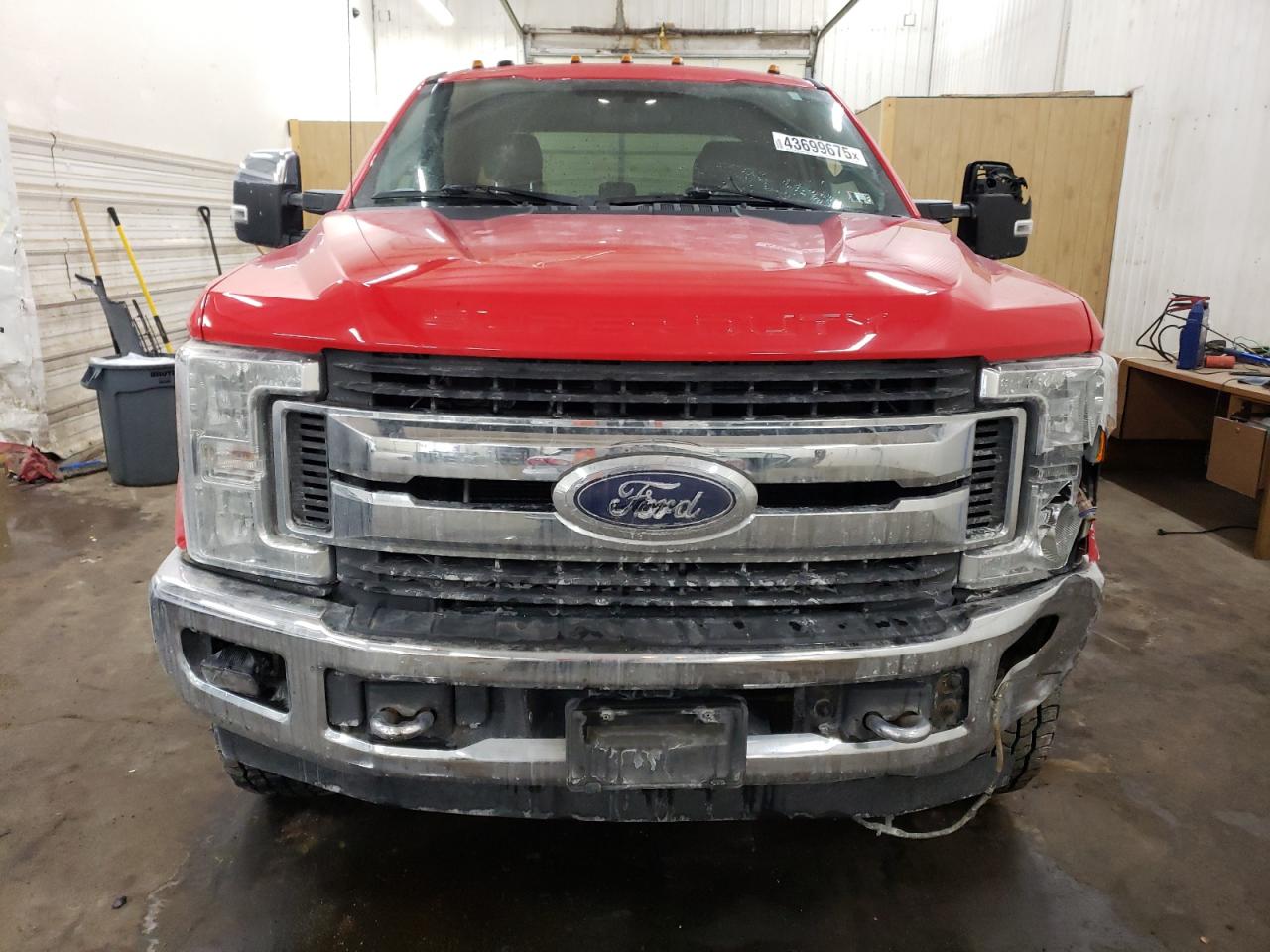 1FT8X3B63HEB64195 FORD F350 2017