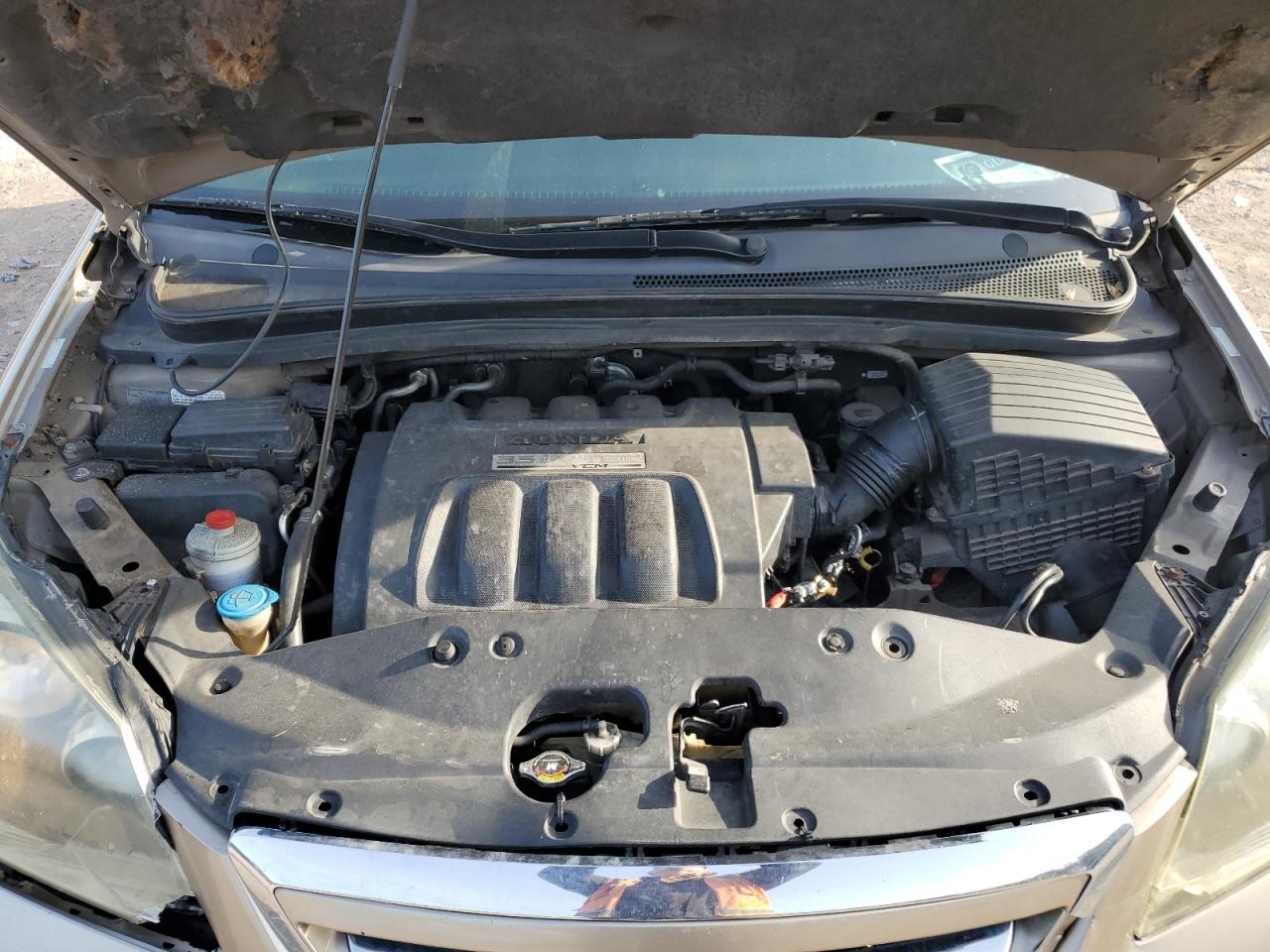 2005 Honda Odyssey - Image 12