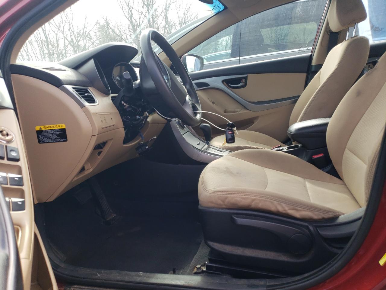 2013 Hyundai Elantra - Image 7