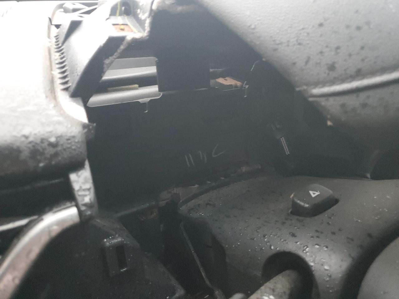 2015 Chevrolet Suburban - Image 9