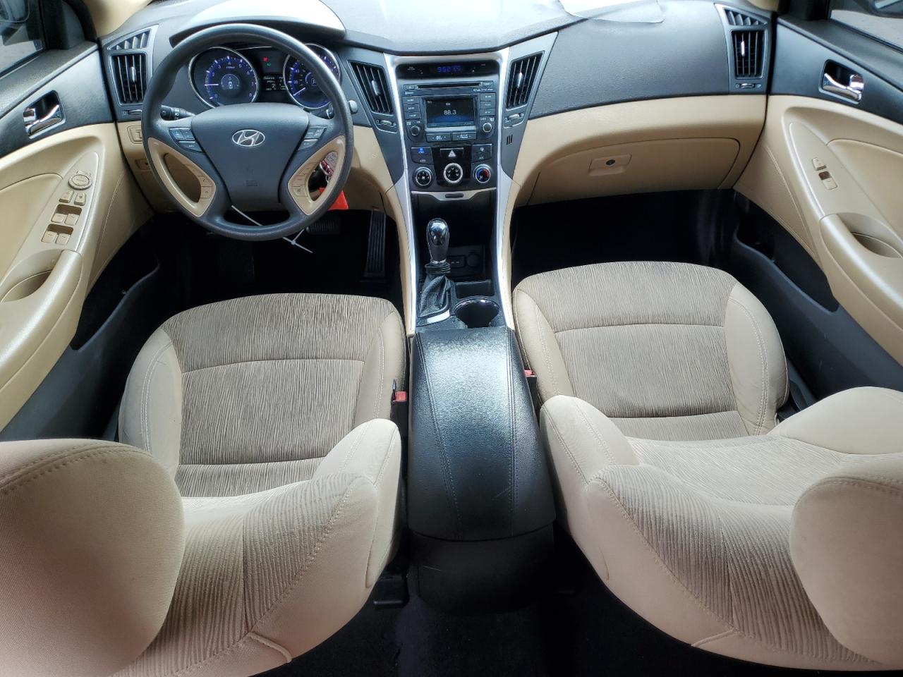 2014 Hyundai Sonata - Image 8