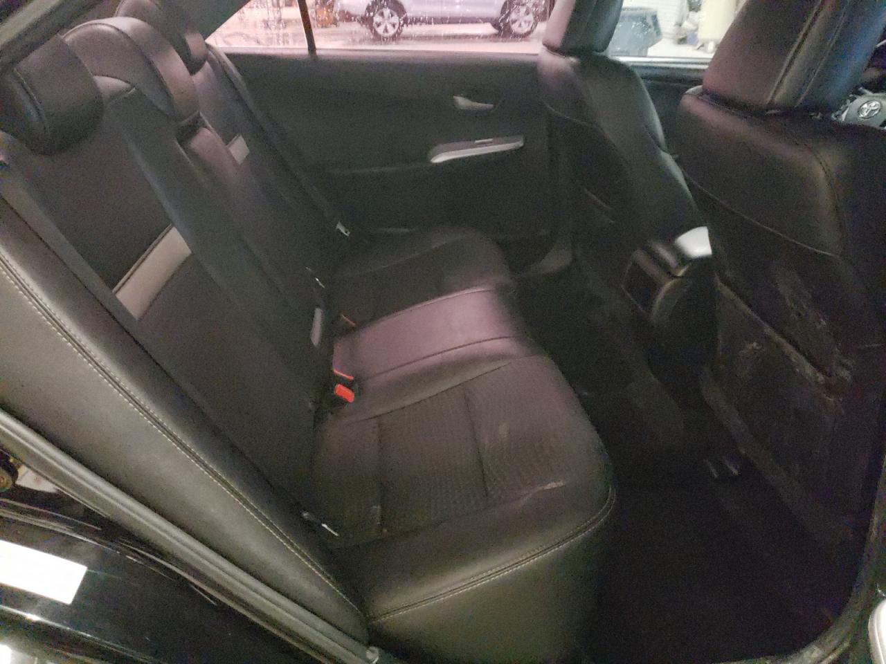 2014 Toyota Camry - Image 10
