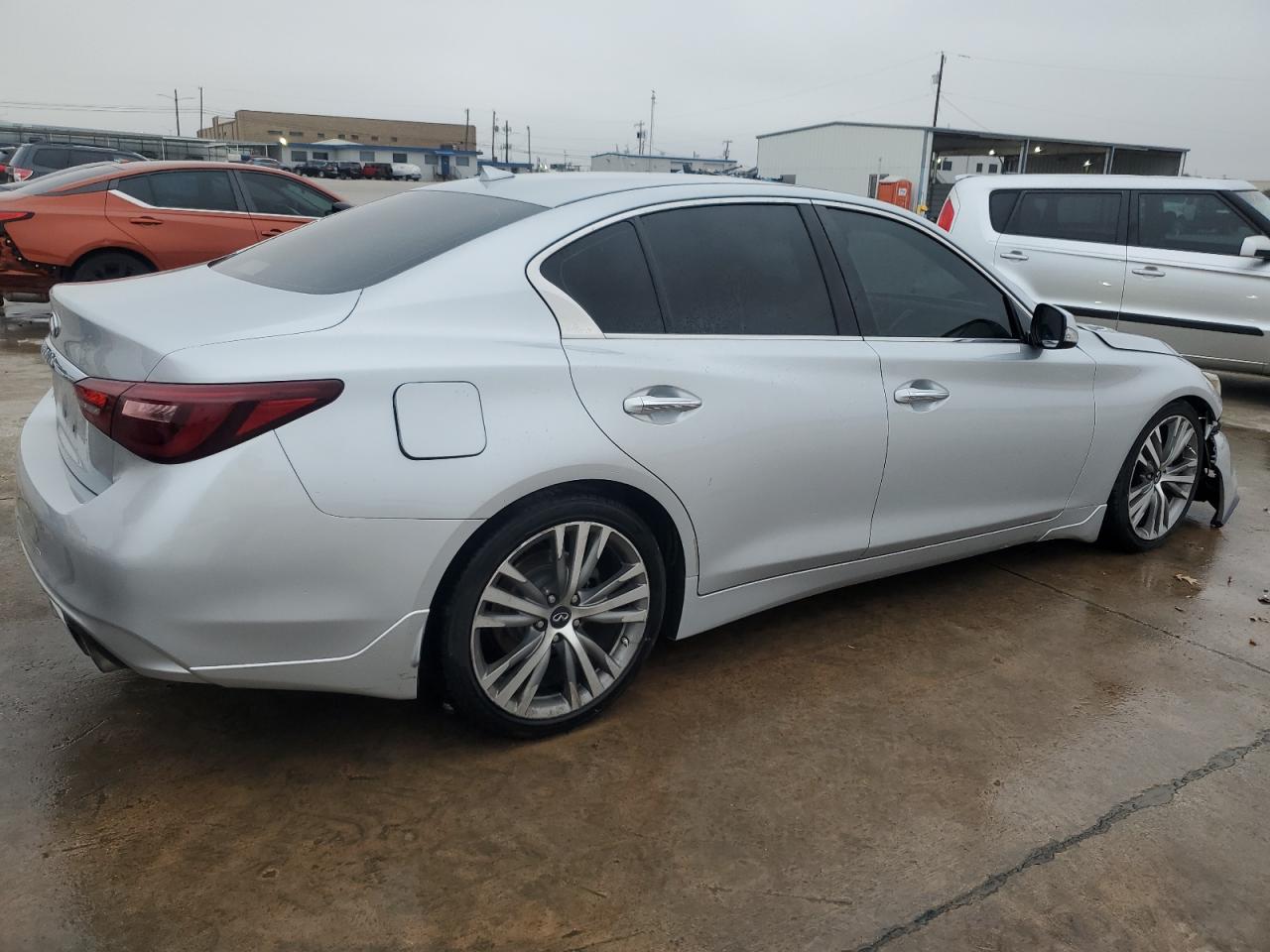 2018 Infiniti Q50 - Image 3
