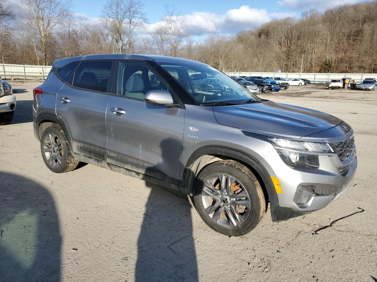 2021 Kia Seltos - Image 4