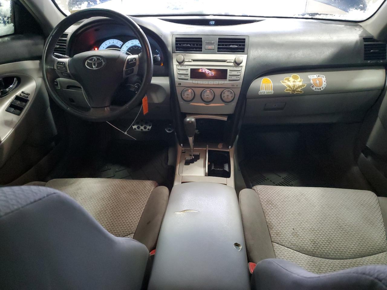 2010 Toyota Camry - Image 8