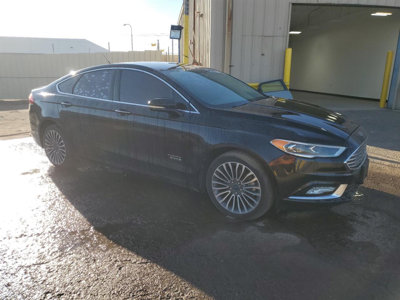 3FA6P0SU6HR187705 FORD FUSION 2017