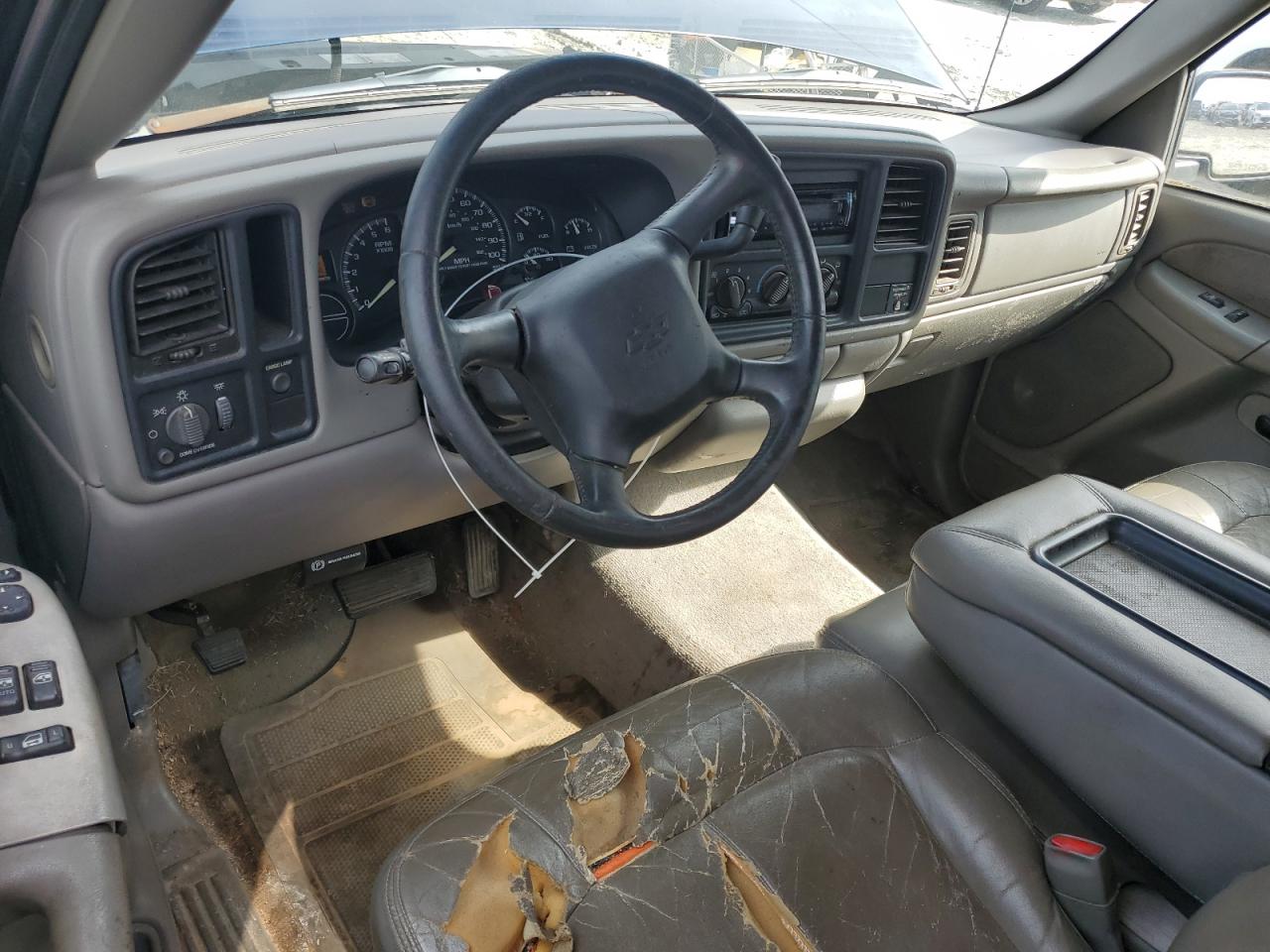 2000 Chevrolet Silverado - Image 8