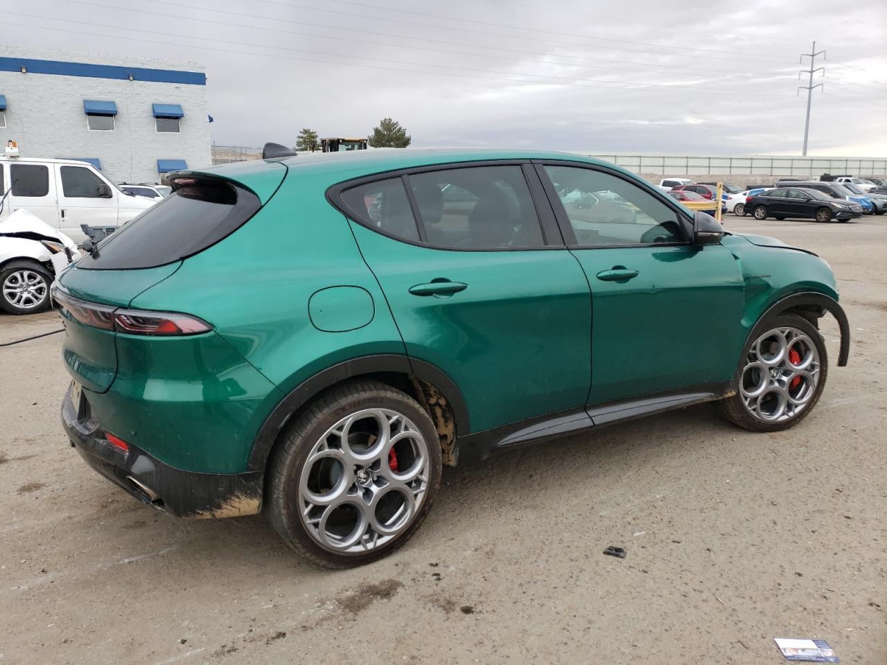 ZASPATDW7R3055525 ALFA ROMEO TONALE VEL 2024