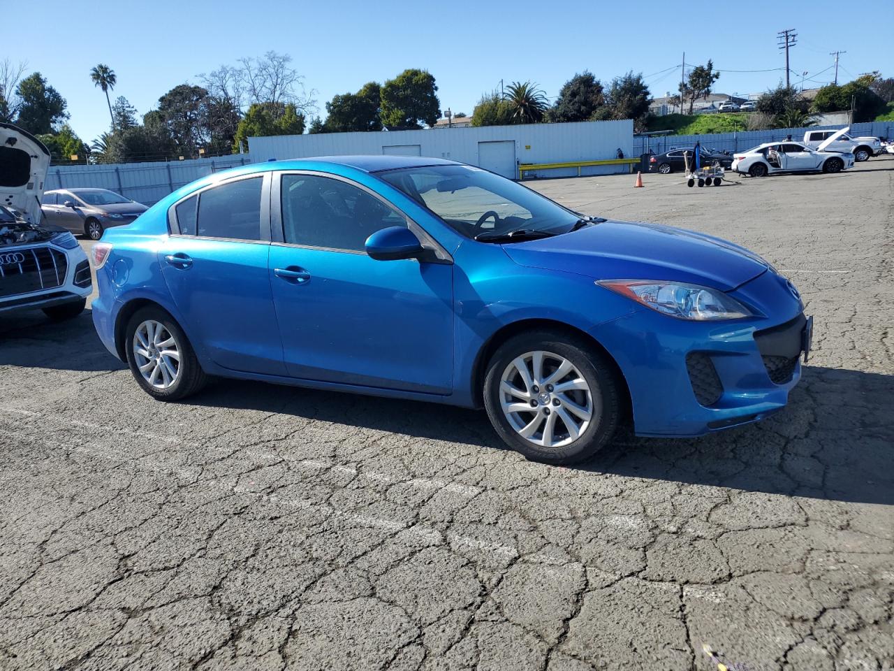 2012 Mazda 3 - Image 4