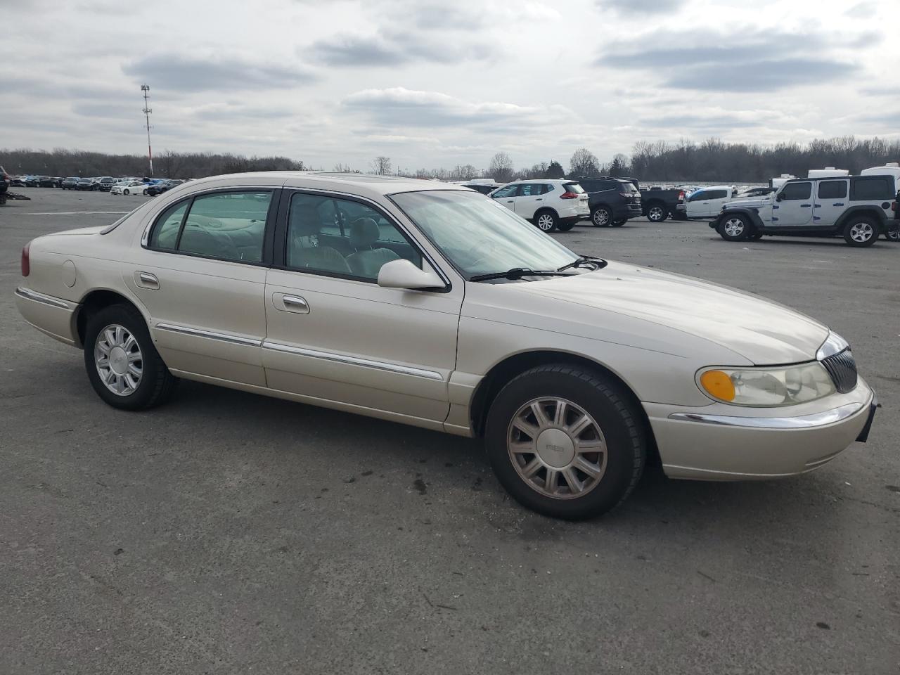 2001 Lincoln Continental - Image 4