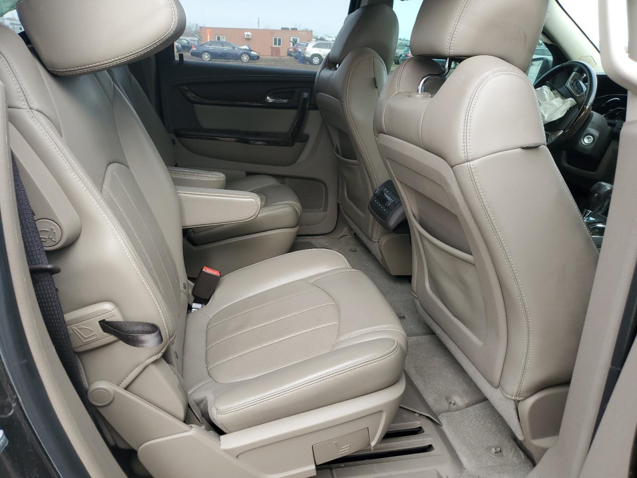 2013 GMC Acadia - Image 11