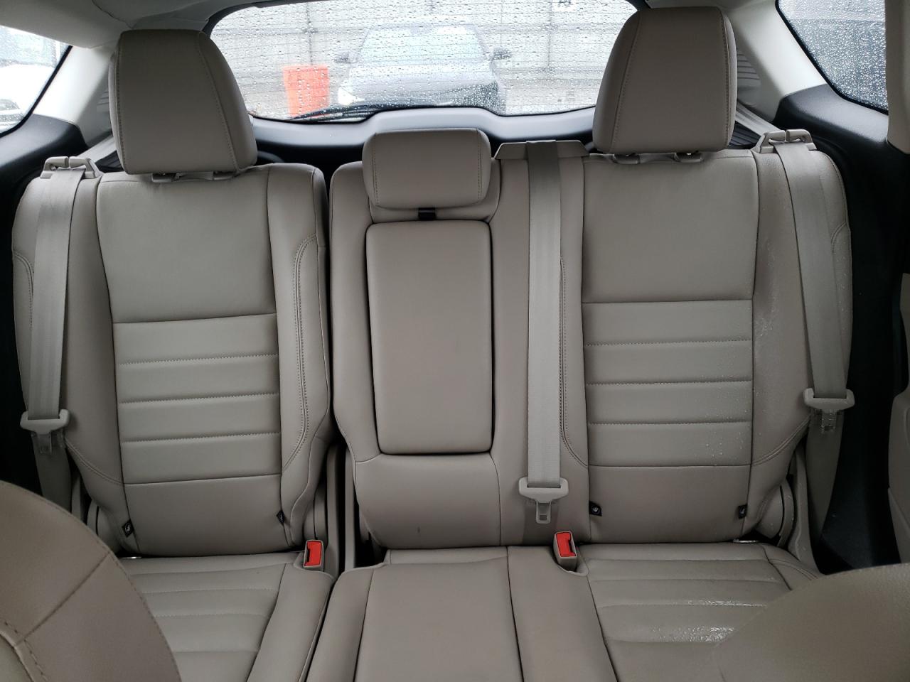 2013 Ford C-MAX - Image 10