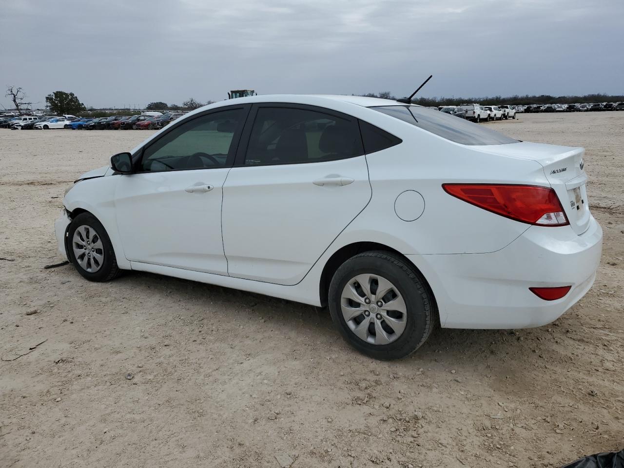 2016 Hyundai Accent - Image 2
