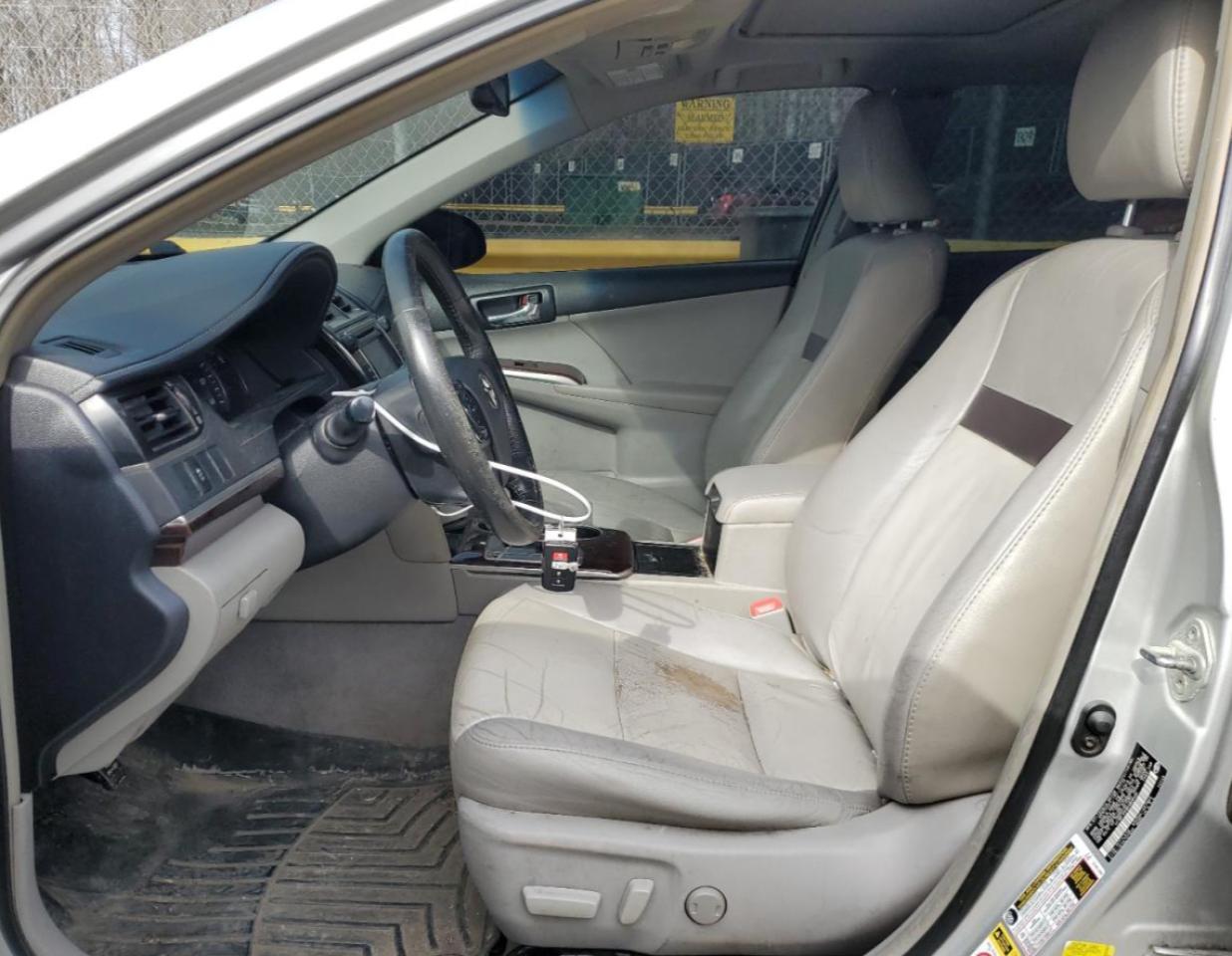 2012 Toyota Camry - Image 7