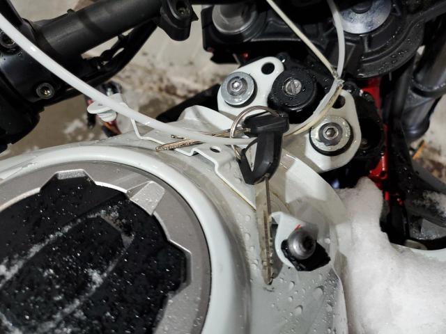  KAWASAKI ER650 K 2022 Белый