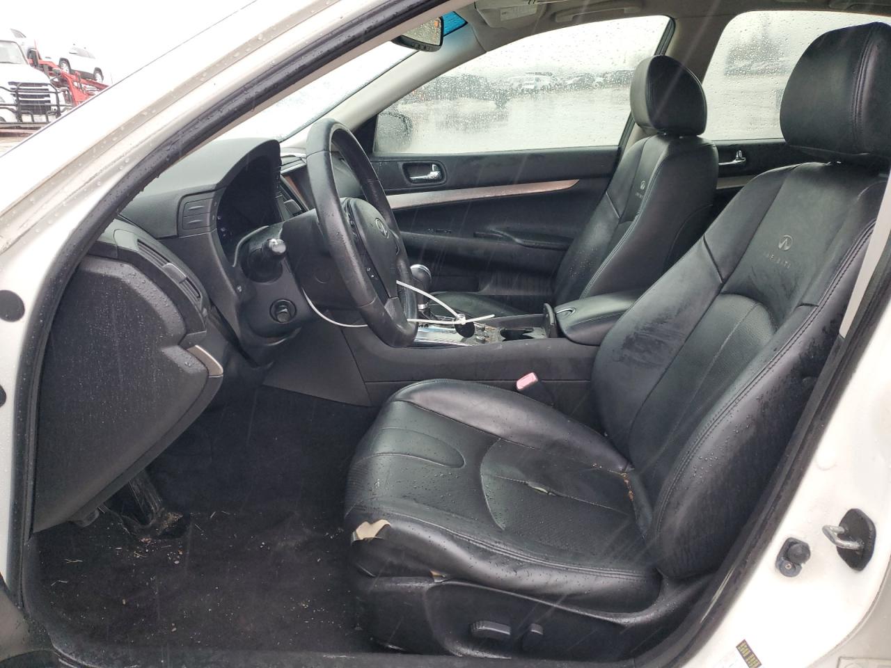 2012 Infiniti G - Image 7