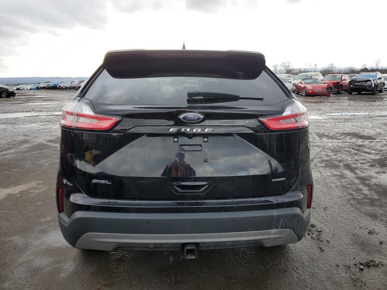 2022 Ford Edge - Image 6