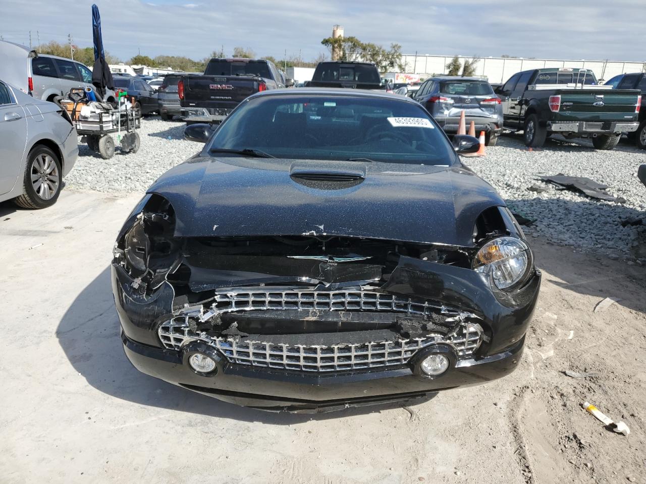 2004 Ford Thunderbird - Image 5