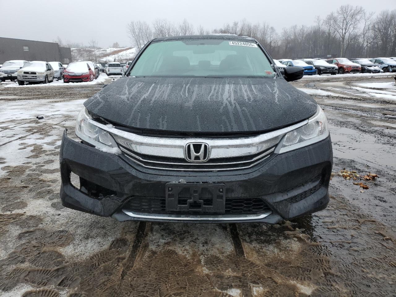 1HGCR2F32HA285761 HONDA ACCORD 2017