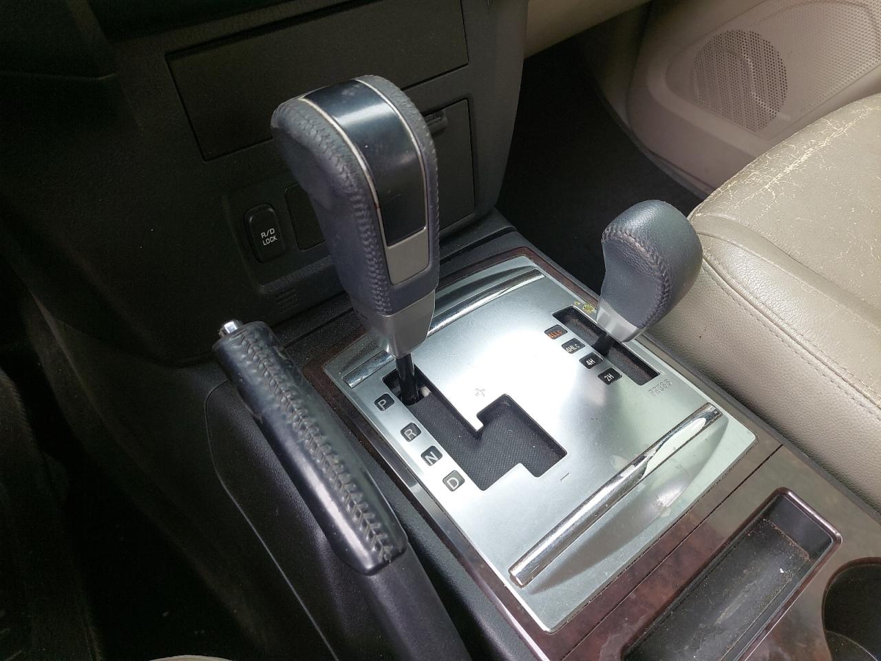 JMYLYV97WDJ063592 - 2013 Mitsubishi Pajero - #46758115