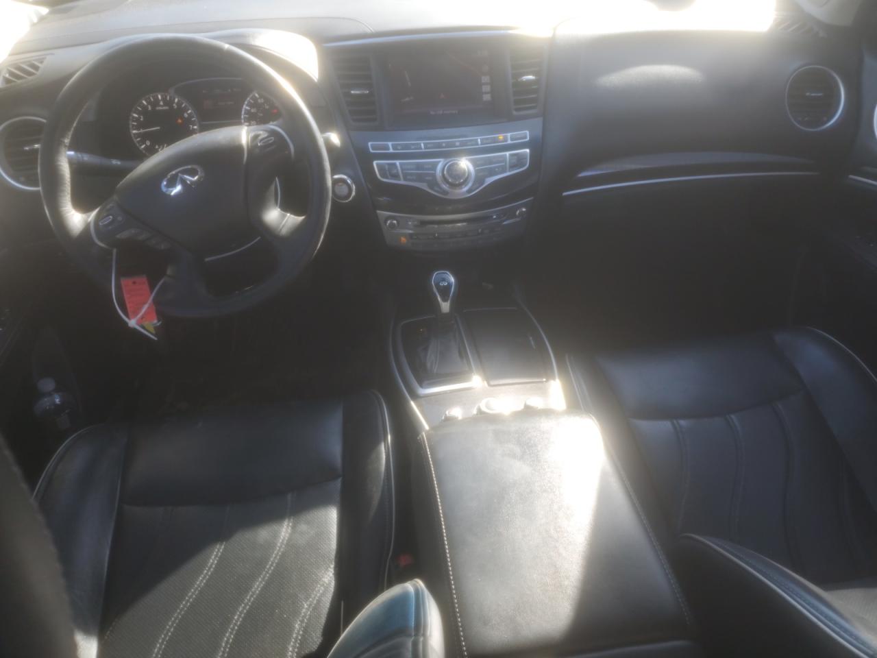 2016 Infiniti QX60 - Image 8