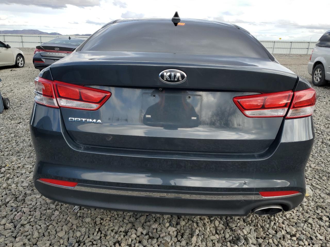 2016 Kia Optima - Image 6