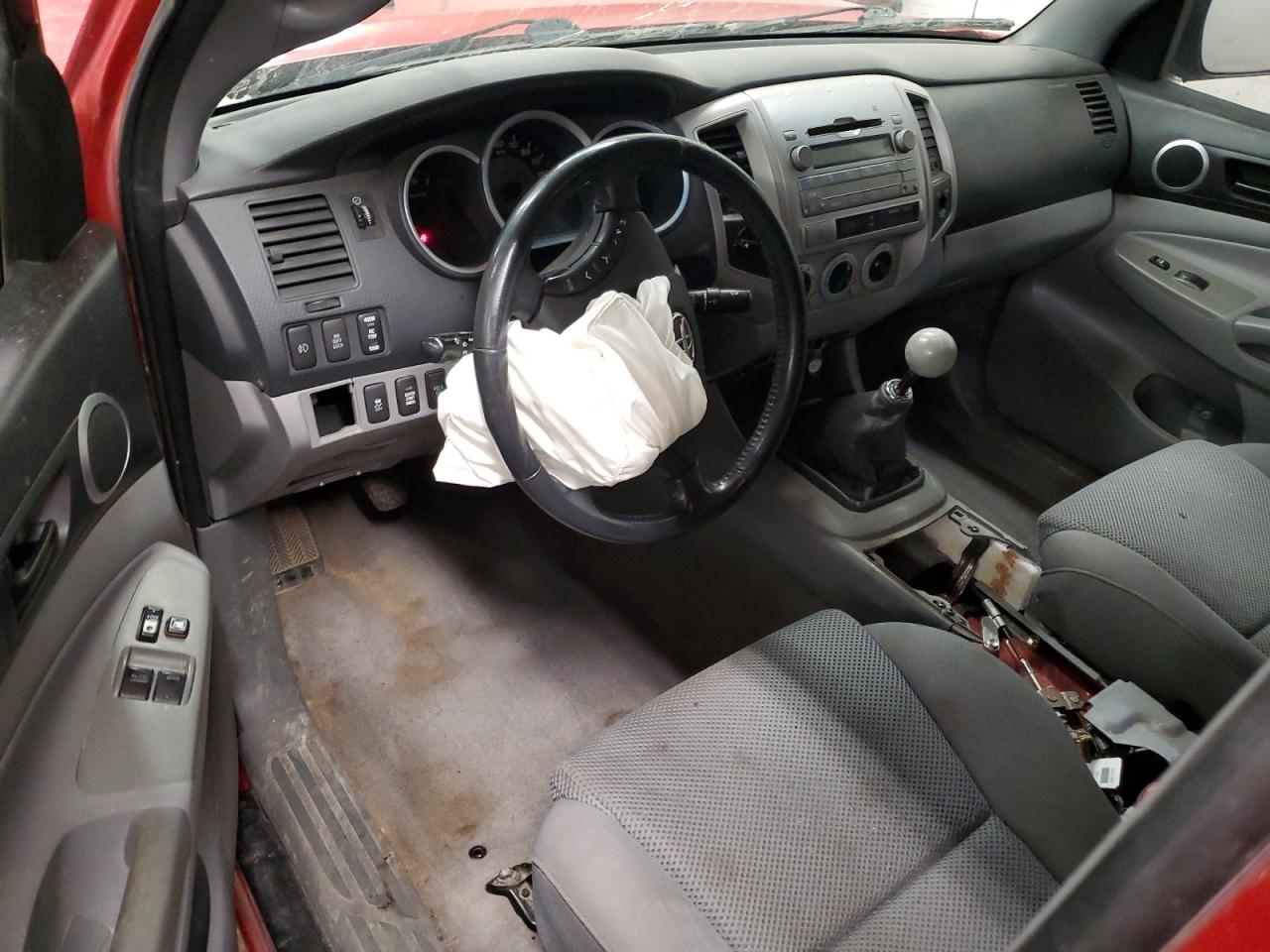 2010 Toyota Tacoma - Image 8