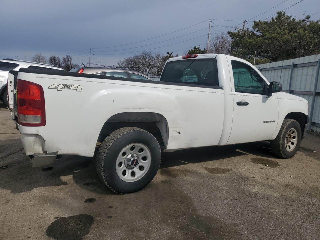 2012 GMC Sierra - Image 3