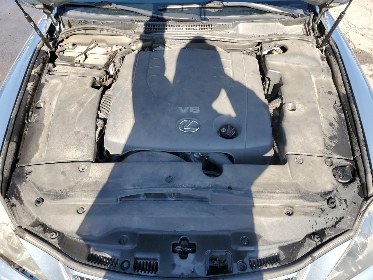 2007 Lexus IS - Image 11