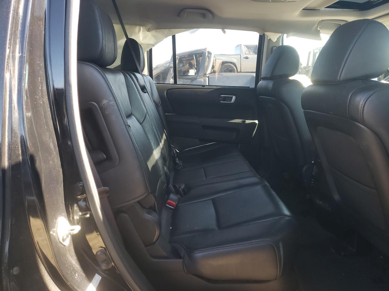 2012 Honda Pilot - Image 11