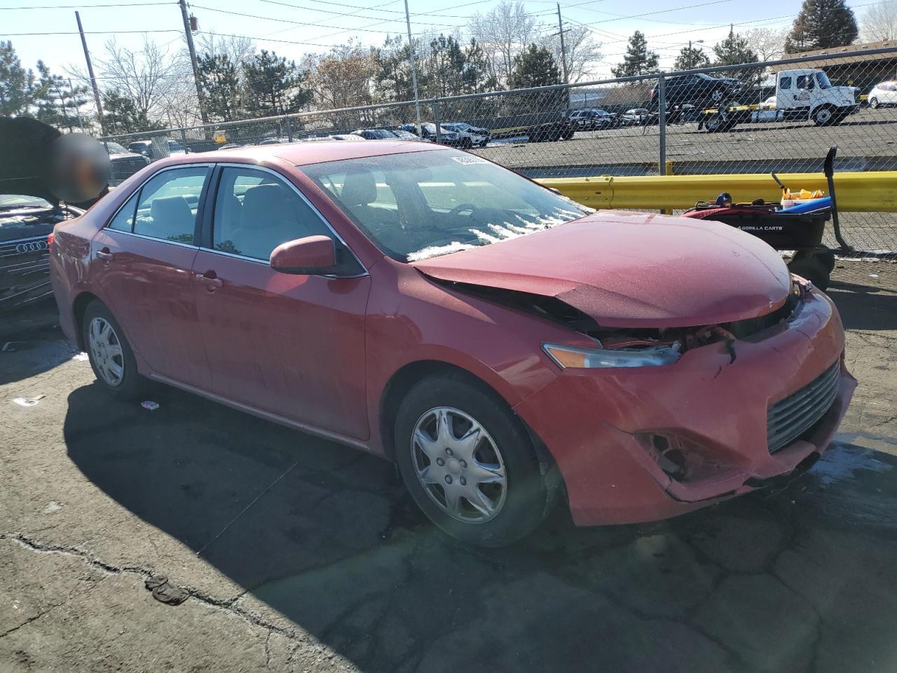 2014 Toyota Camry - Image 4
