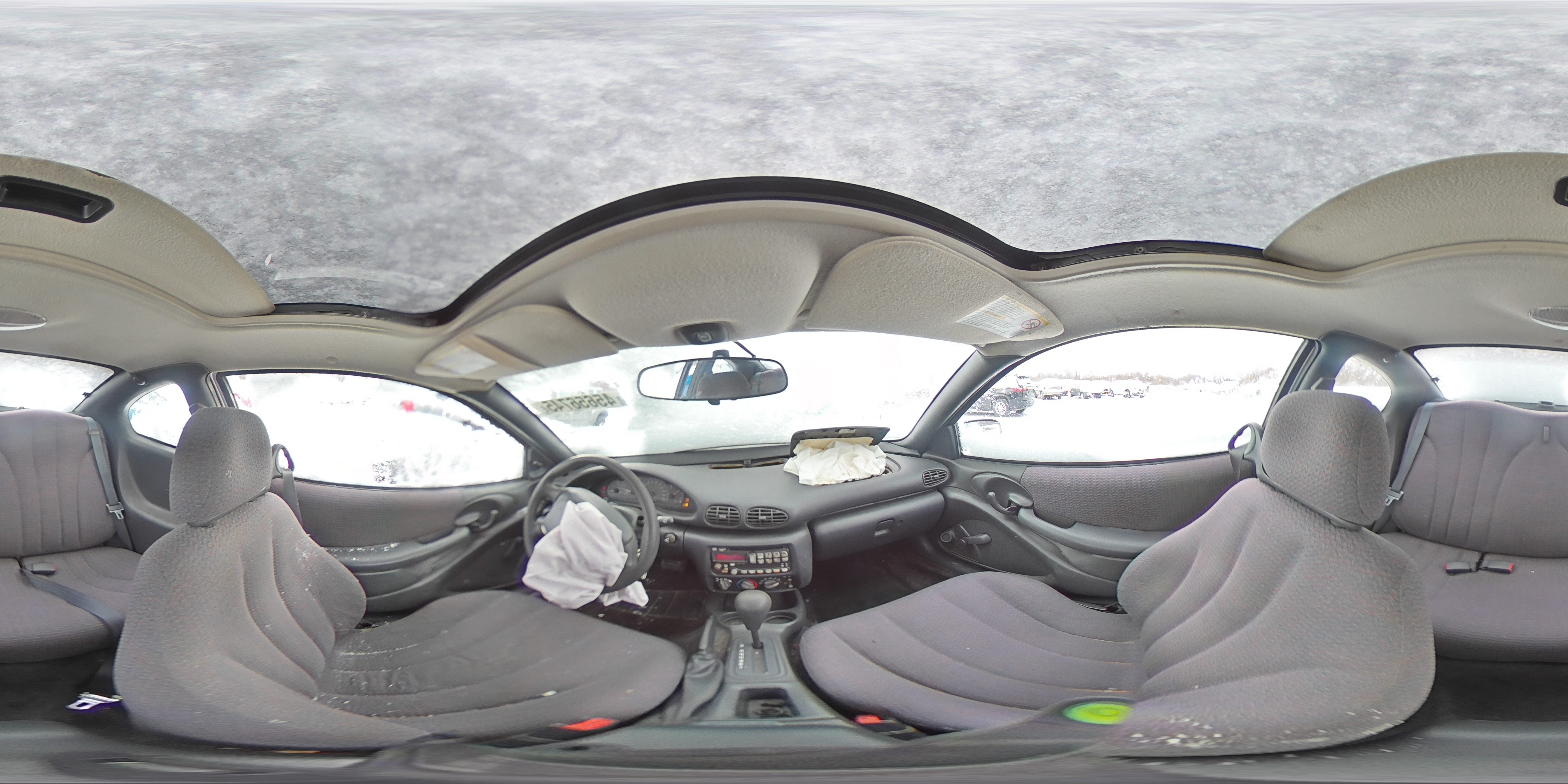2002 Pontiac Sunfire - Image 12