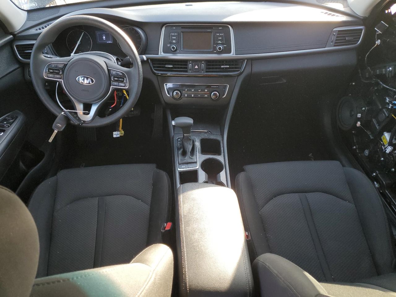 2017 Kia Optima - Image 8