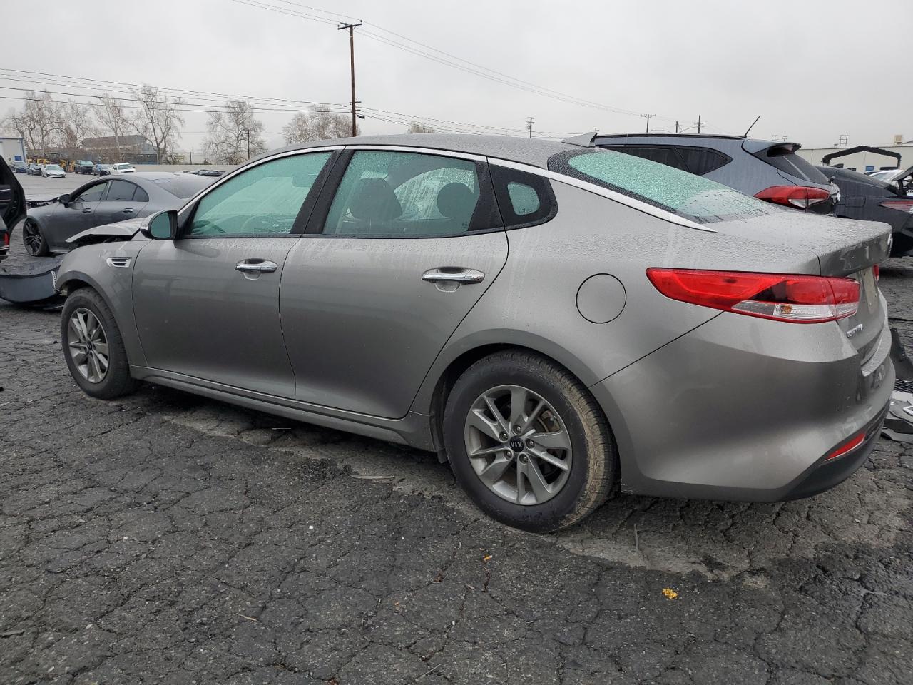 2018 Kia Optima - Image 2