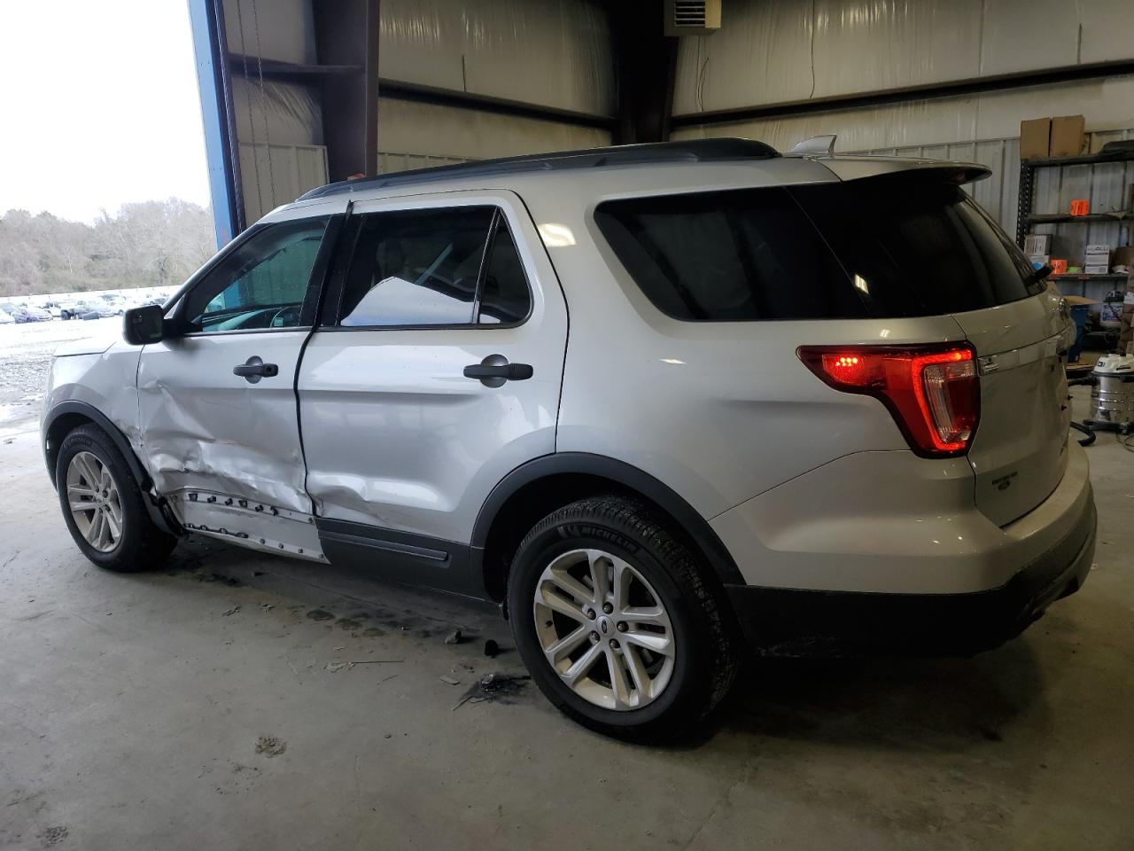 1FM5K7B88HGA91805 FORD EXPLORER 2017