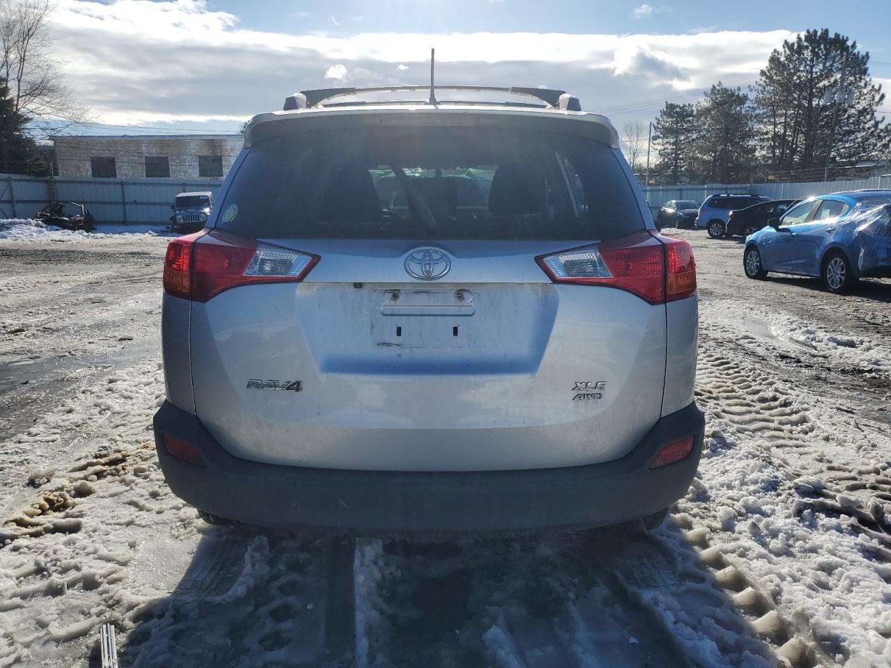 2014 Toyota RAV 4 - Image 6