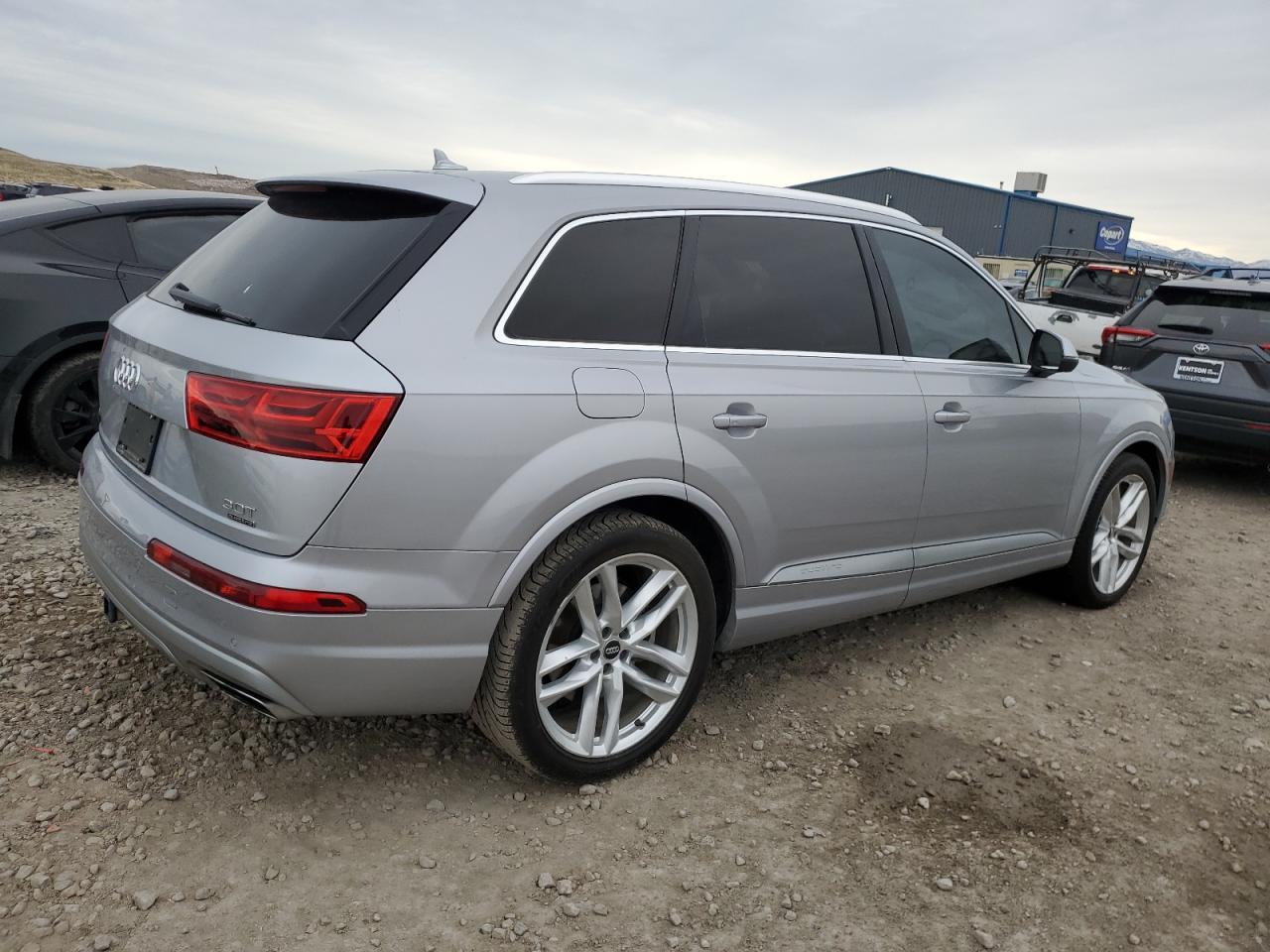 2017 Audi Q7 - Image 3